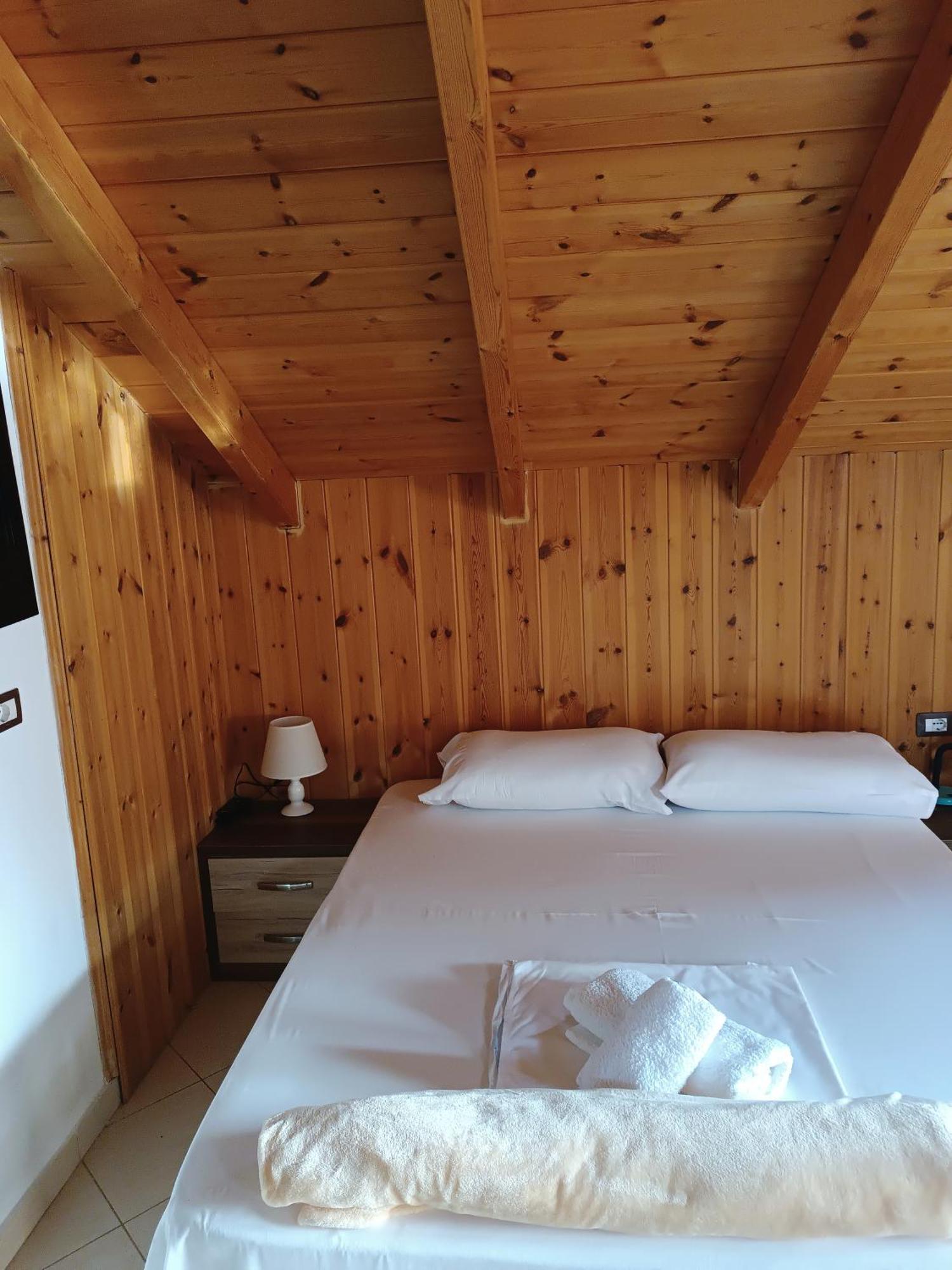 Guesthouse Eva Suite Берат Екстериор снимка